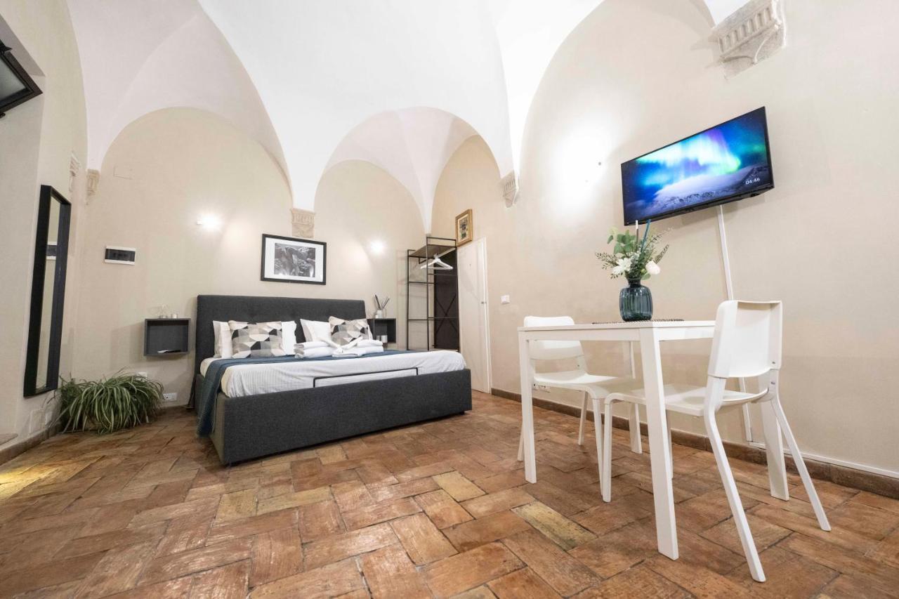 Studio Delle Grotte - Campo De' Fiori Roma Dış mekan fotoğraf